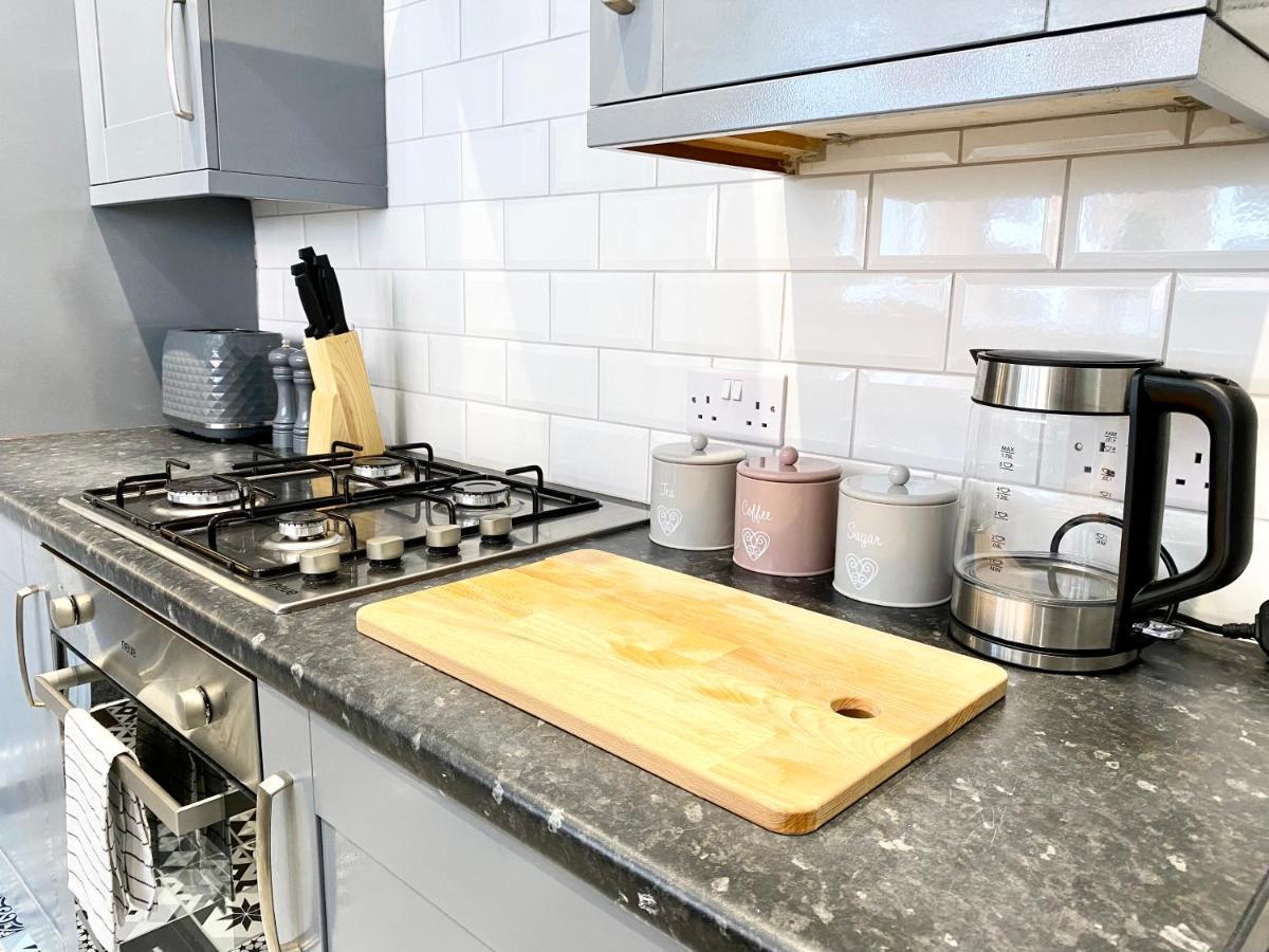 נורת' שילדס 3 Queen Alexandra Road מראה חיצוני תמונה